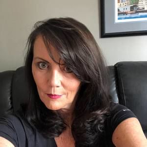 Meet your Posher, Carolyn